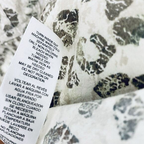 Chicos Absolutely Animal Utility Jacket Cheetah Leopard Cream Full Zip Size 0 XS - Picture 7 of 12